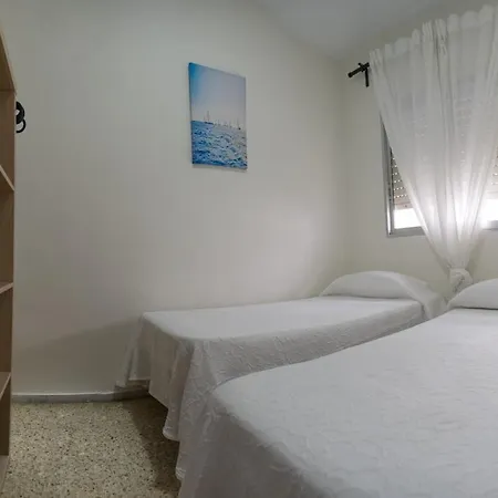 Delfín Playa Basic Ha Apartamento Cádiz